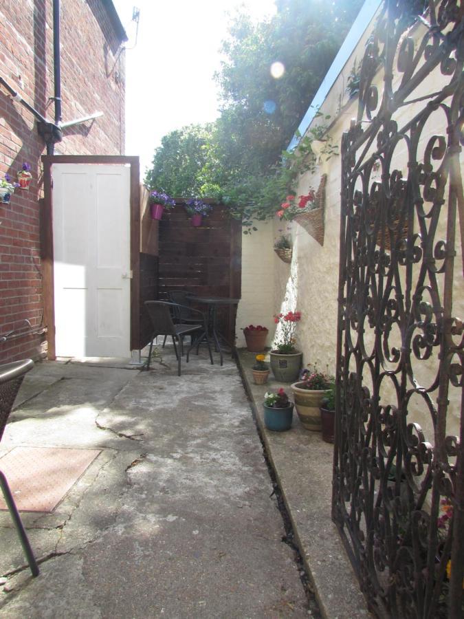 The Studio Apartment Weymouth Exteriör bild